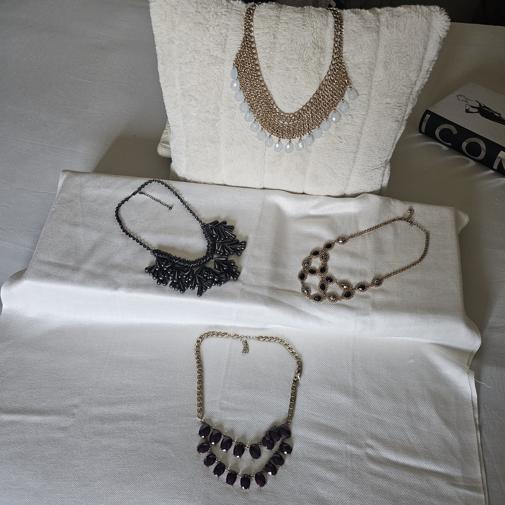 Elegant Gold and Purple Necklace Set